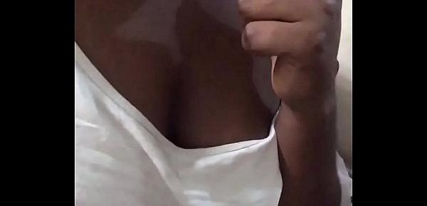  Horny girl in need of dick to fuck in lockdown